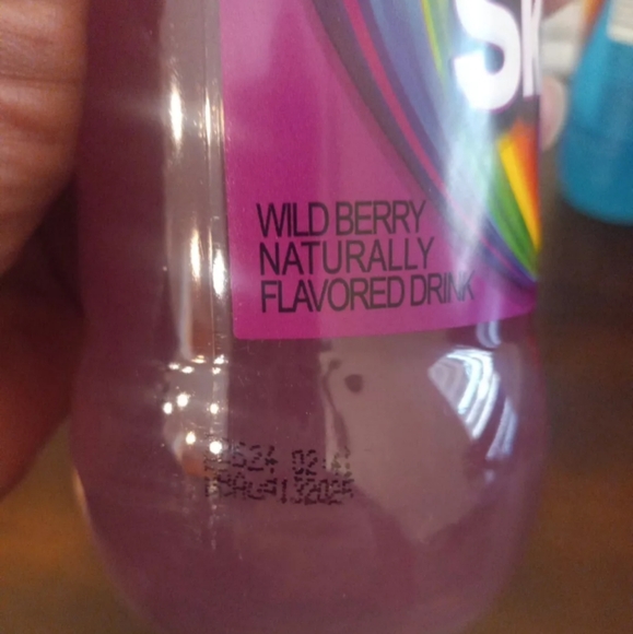 🟢New Limited Edition SKITTLES Original, Wild, Berry, Tropical, Sour 4-Pack🔴 - Picture 6 of 10